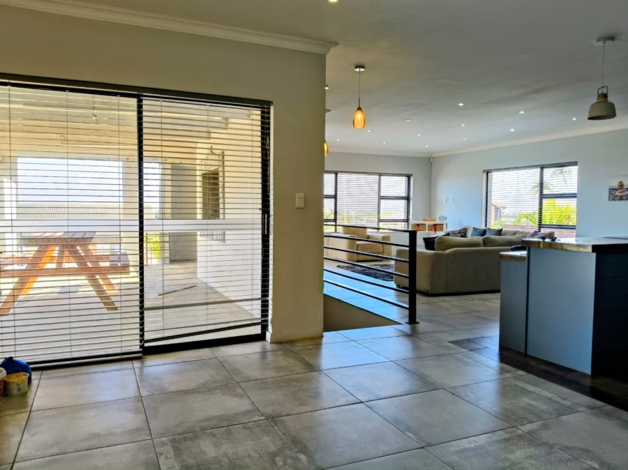 3 Bedroom Property for Sale in Aston Bay Eastern Cape